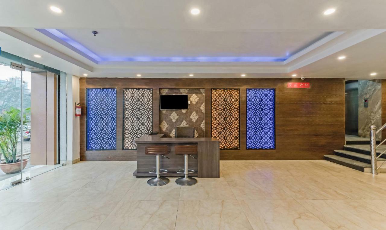Oyo 3811 Geetanjali Regency Hotel โกลกาตา ภายนอก รูปภาพ