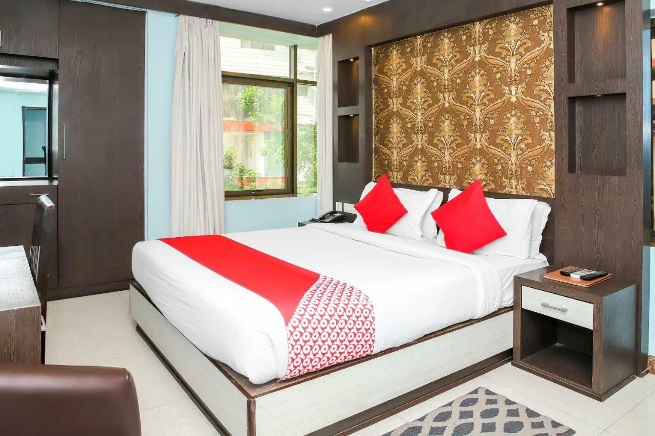 Oyo 3811 Geetanjali Regency Hotel โกลกาตา ภายนอก รูปภาพ